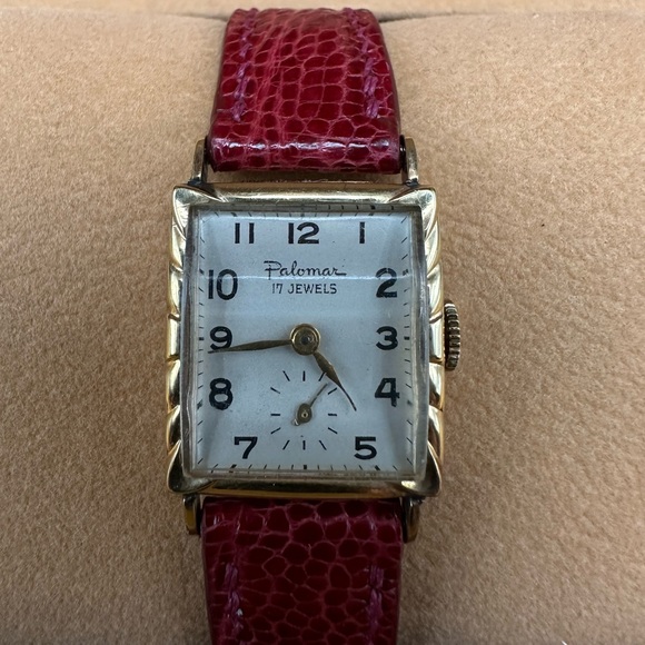 Palomar 1950’s Swiss watch in 14k Gold - Picture 1 of 8